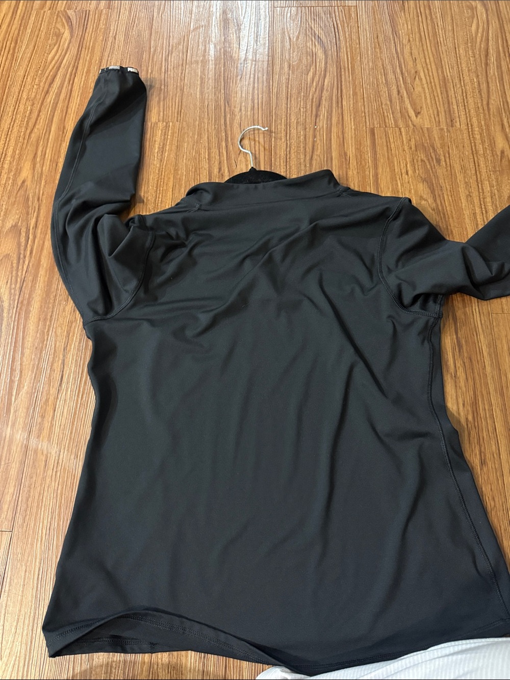 Puma Black Lightweight Hooded Training Jacket - Picture 2 of 3